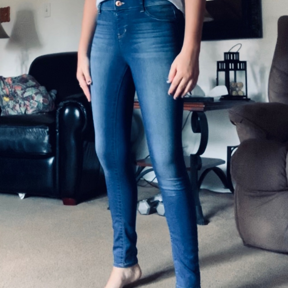 Vanilla Star Mid Rise Jegging